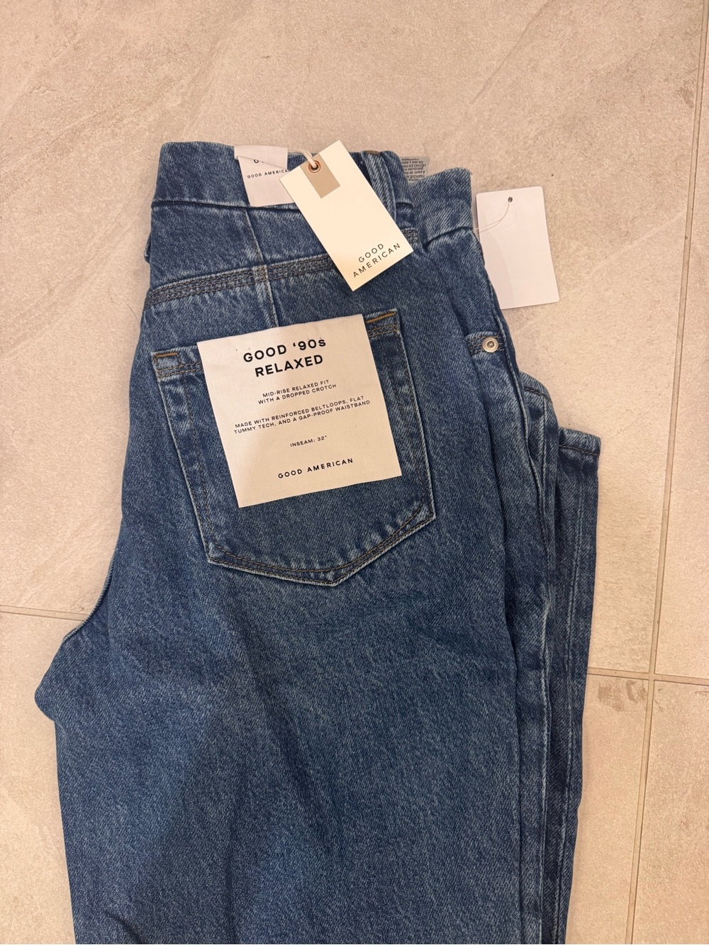 Good American Blue '90s Relaxed High-Rise Jeans